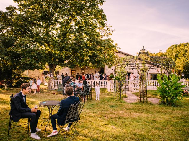 Le mariage de Stéphane et Laurie à Moncrabeau, Lot-et-Garonne 66