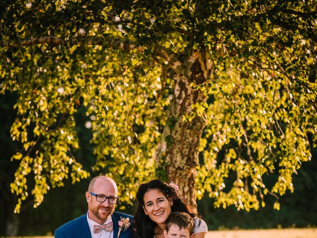 Le mariage de Stéphane et Laurie à Moncrabeau, Lot-et-Garonne 73