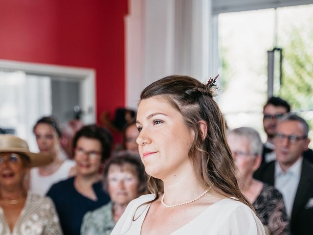 Le mariage de Florian et Héloise à Bazoches, Nièvre 15