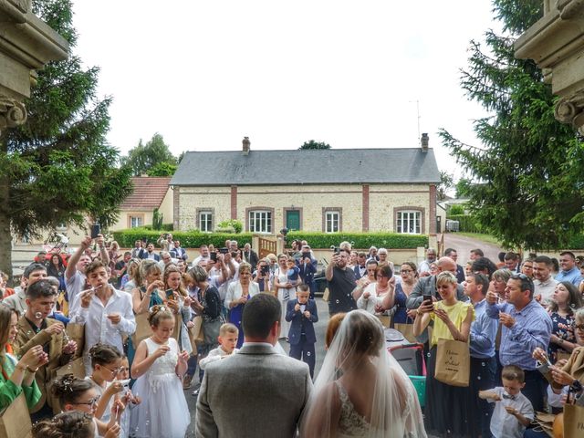 Le mariage de Richard et Noëmie à Ferrières-la-Verrerie, Orne 17