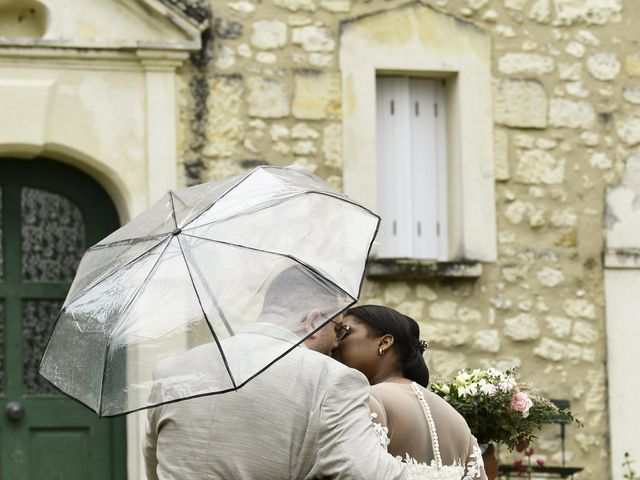 Le mariage de Loic et Céline à Thuré, Vienne 5