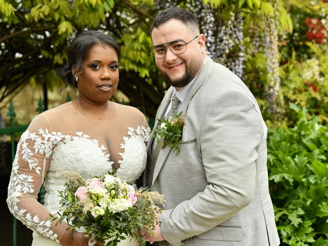 Le mariage de Loic et Céline à Thuré, Vienne 17