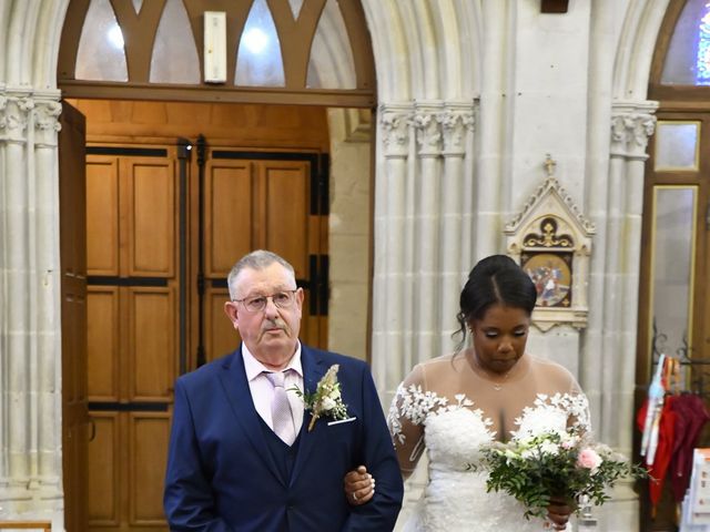 Le mariage de Loic et Céline à Thuré, Vienne 48