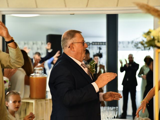 Le mariage de Loic et Céline à Thuré, Vienne 62