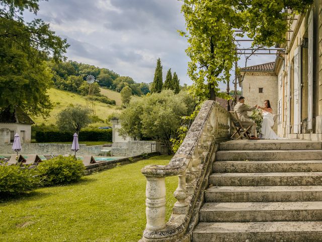 Le mariage de Anthony et Lori à Montjoi, Tarn-et-Garonne 27