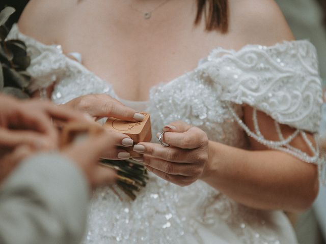 Le mariage de Gaetan et Lucie à Le Crest, Puy-de-Dôme 27