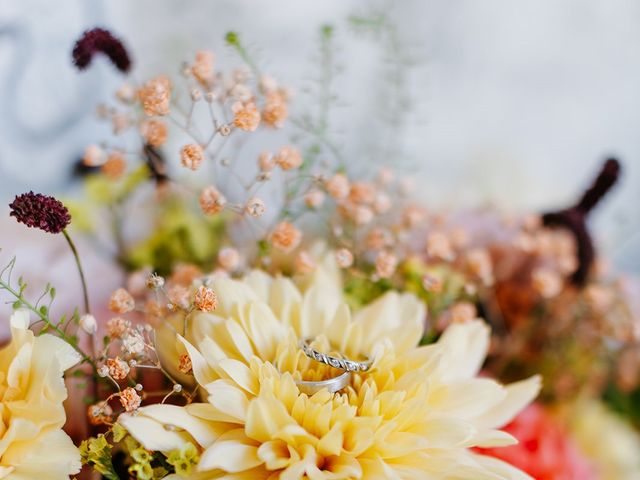 Le mariage de Laura et Jasper à Vallesvilles, Haute-Garonne 3