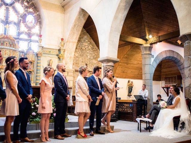 Le mariage de Jean-Michel et Morgane à Perros-Guirec, Côtes d&apos;Armor 9