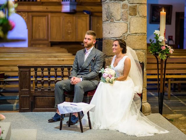 Le mariage de Jean-Michel et Morgane à Perros-Guirec, Côtes d&apos;Armor 10