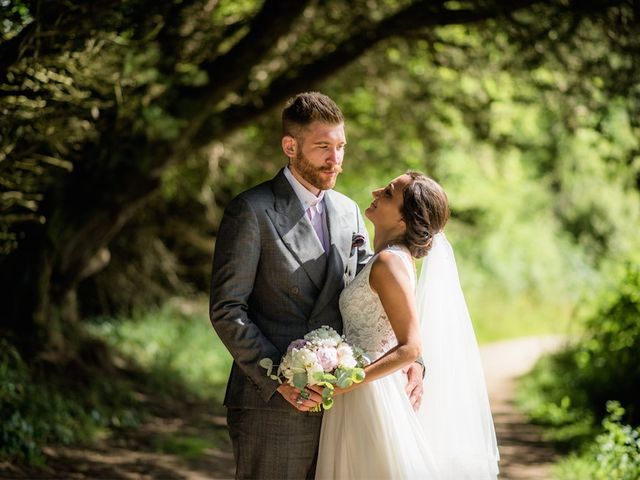 Le mariage de Jean-Michel et Morgane à Perros-Guirec, Côtes d&apos;Armor 26