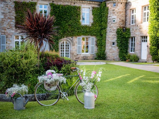 Le mariage de Jean-Michel et Morgane à Perros-Guirec, Côtes d&apos;Armor 27