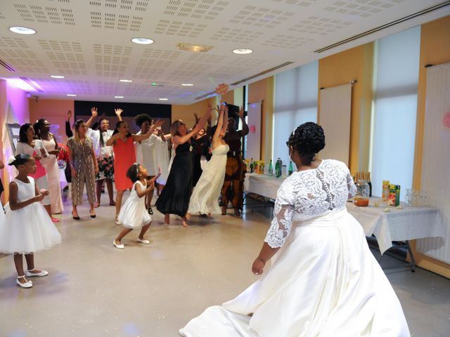 Le mariage de Yvan et Sandra à Villemomble, Seine-Saint-Denis 38