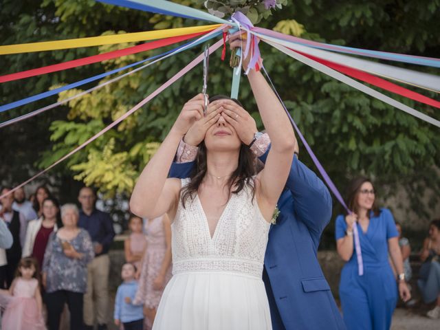 Le mariage de Inès et Lucas à Viviers, Ardèche 5