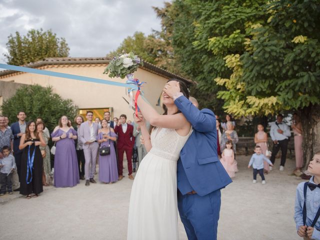 Le mariage de Inès et Lucas à Viviers, Ardèche 6