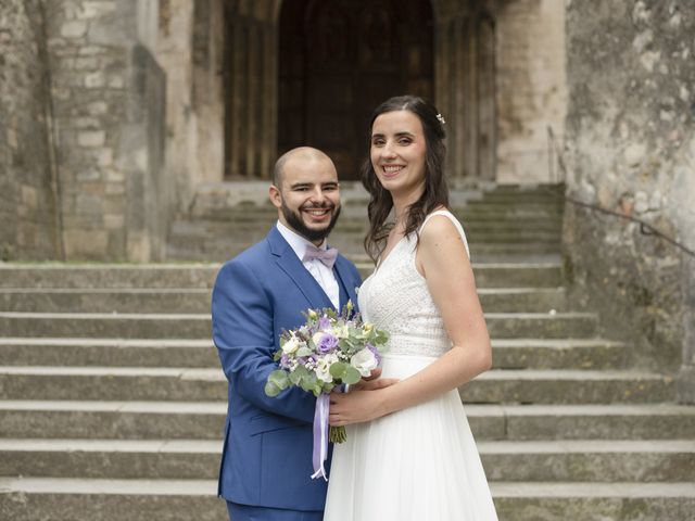 Le mariage de Inès et Lucas à Viviers, Ardèche 11