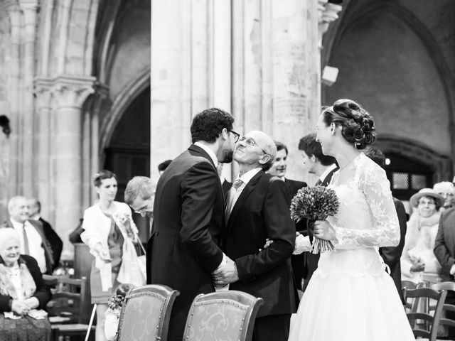 Le mariage de Matthieu et Anne-Laure à Auxonne, Côte d'Or 18