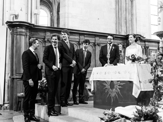 Le mariage de Matthieu et Anne-Laure à Auxonne, Côte d&apos;Or 24