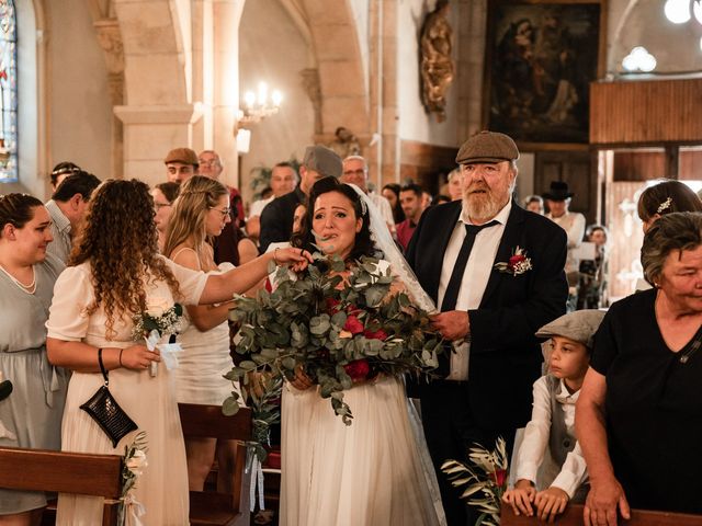 Le mariage de Davide et Elodie à Montmaurin, Haute-Garonne 16