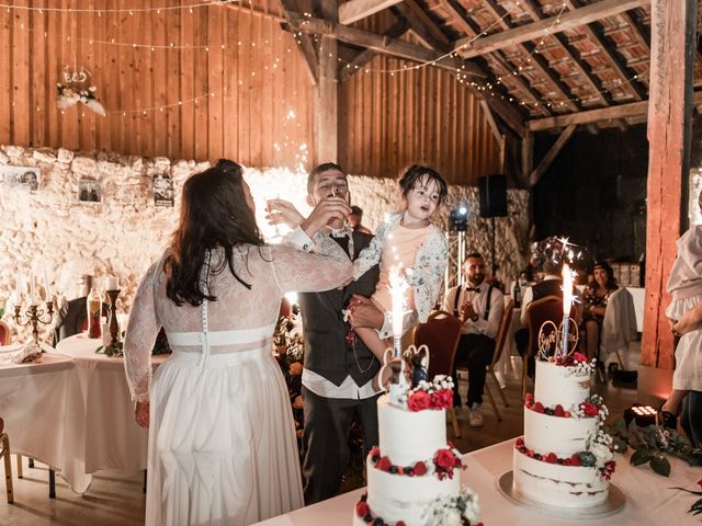 Le mariage de Davide et Elodie à Montmaurin, Haute-Garonne 74