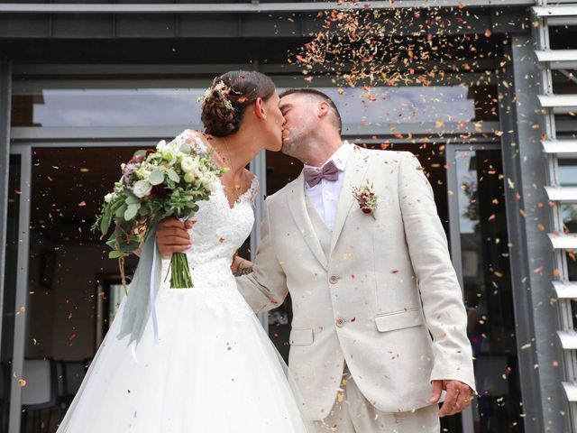 Le mariage de Cyril et Laurie à Plouigneau, Finistère 1