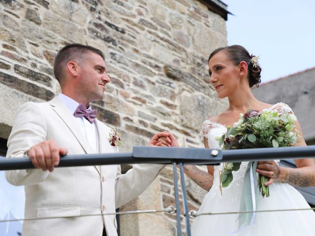 Le mariage de Cyril et Laurie à Plouigneau, Finistère 39