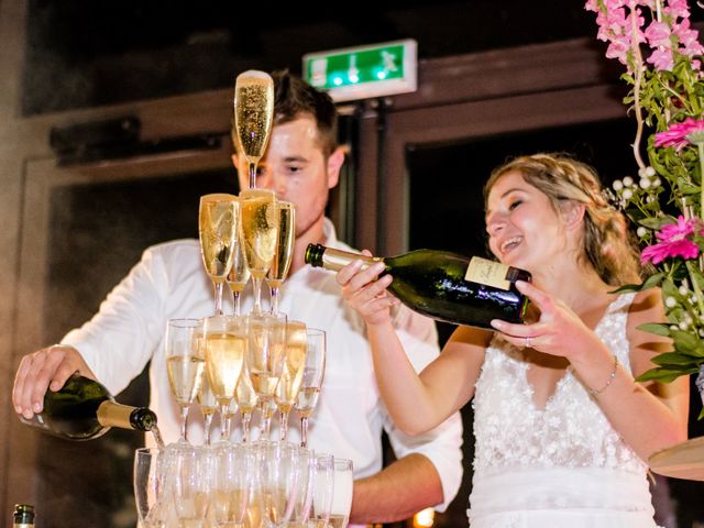 Le mariage de Pierre-Emmanuel et Lauriane à Saint-Jean, Haute-Garonne 64