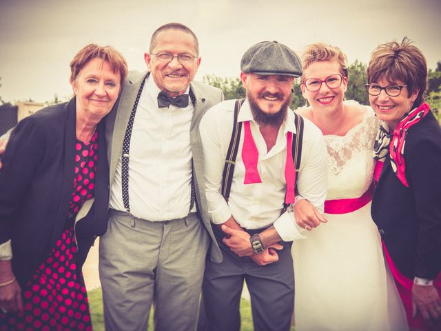 Le mariage de Olivier et Emilie à Montmeyran, Drôme 21