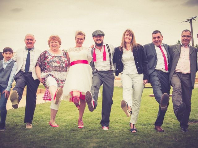 Le mariage de Olivier et Emilie à Montmeyran, Drôme 23