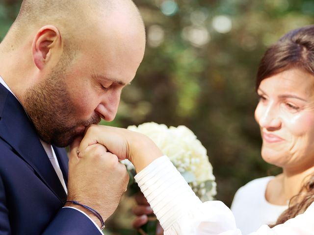 Le mariage de Roger et Héléna à Rueil-Malmaison, Hauts-de-Seine 27