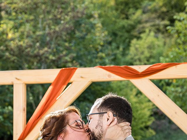 Le mariage de Thibault et Gwen à Merey, Eure 191