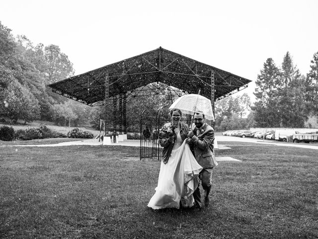 Le mariage de Thibault et Gwen à Merey, Eure 202