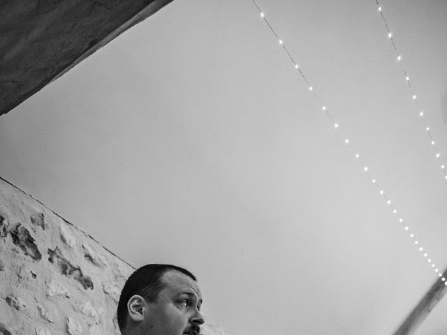 Le mariage de Thibault et Gwen à Merey, Eure 311