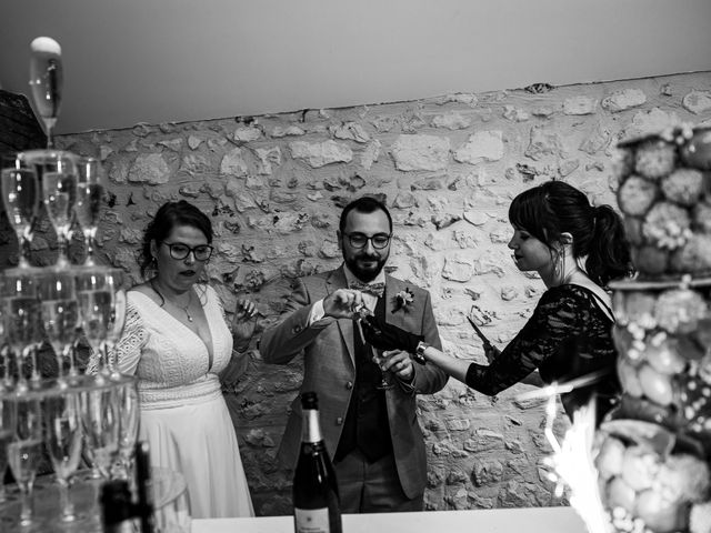 Le mariage de Thibault et Gwen à Merey, Eure 326