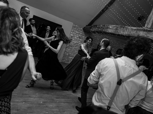 Le mariage de Thibault et Gwen à Merey, Eure 343