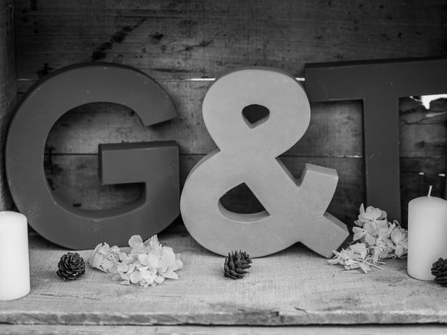 Le mariage de Thibault et Gwen à Merey, Eure 344