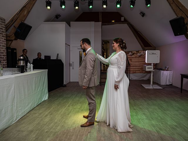 Le mariage de Thibault et Gwen à Merey, Eure 345