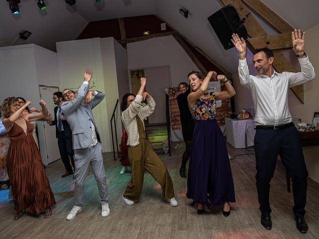 Le mariage de Thibault et Gwen à Merey, Eure 371