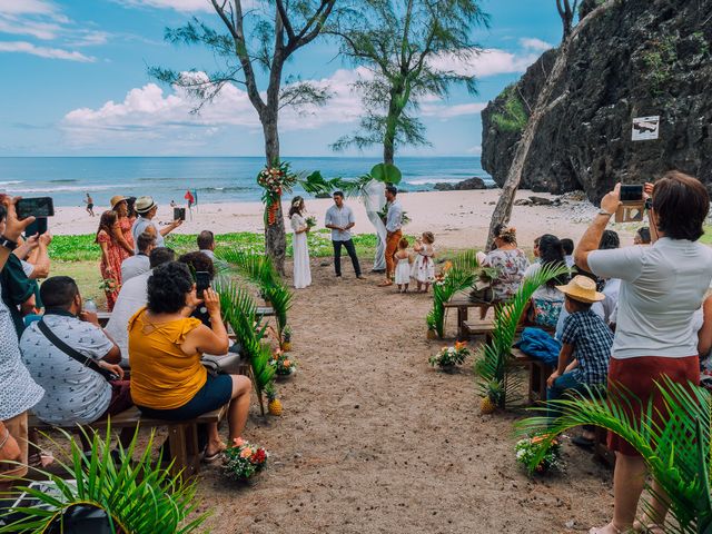 Le mariage de Gaelle et Nicolas à Saint-Gilles les Bains, La Réunion 1