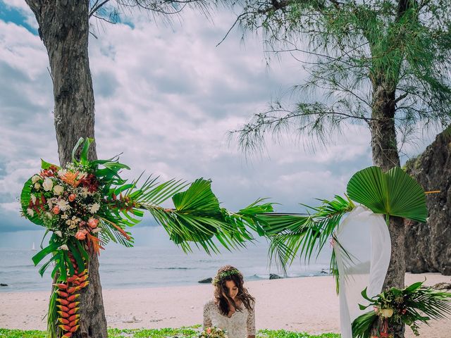 Le mariage de Gaelle et Nicolas à Saint-Gilles les Bains, La Réunion 11