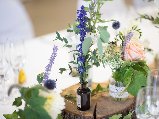 Le mariage de Romain et Alicia à La Motte-Servolex, Savoie 30