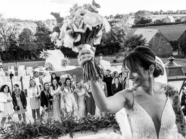 Le mariage de Stéphane et Séverine à Préaux-Bocage, Calvados 17