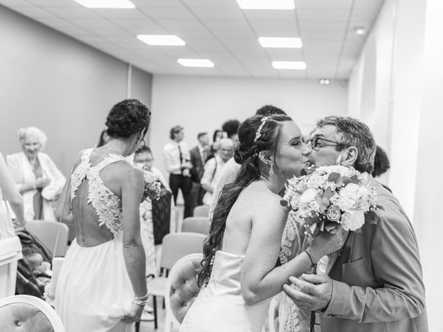 Le mariage de Nicolas et Isabelle à Barsac, Gironde 19