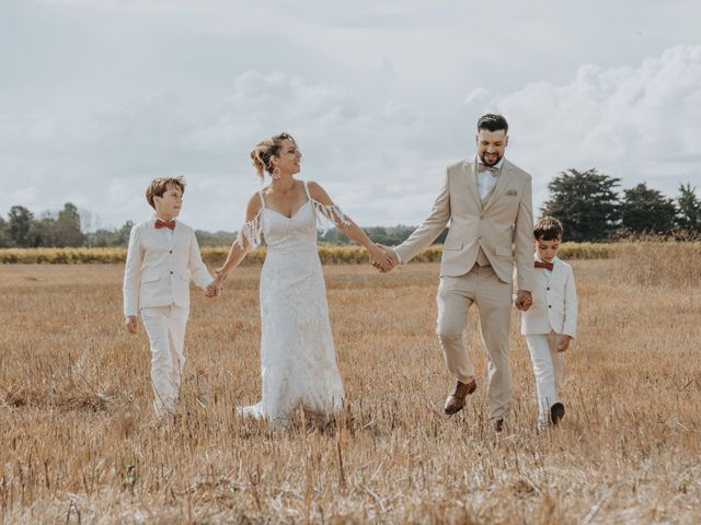 Le mariage de Adrien et Vanessa à Thairé, Charente Maritime 2