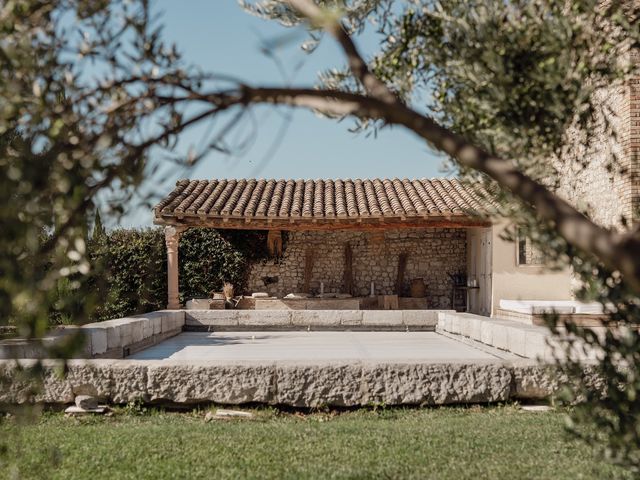 Le mariage de Benjamin et Nastasia à Grignan, Drôme 9