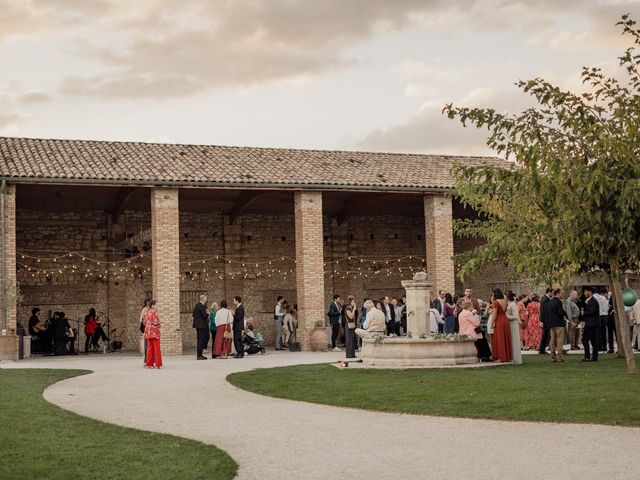 Le mariage de Benjamin et Nastasia à Grignan, Drôme 33