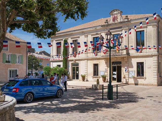 Le mariage de Tom et Marie Cécile à Sainte-Cécile-les-Vignes, Vaucluse 34