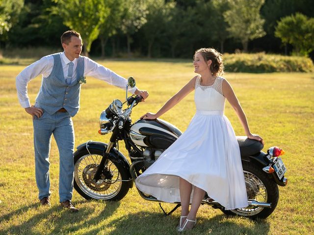 Le mariage de Tom et Marie Cécile à Sainte-Cécile-les-Vignes, Vaucluse 124