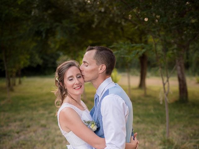 Le mariage de Tom et Marie Cécile à Sainte-Cécile-les-Vignes, Vaucluse 150