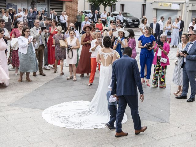 Le mariage de Etienne  et Lucile  à Léguevin, Haute-Garonne 3
