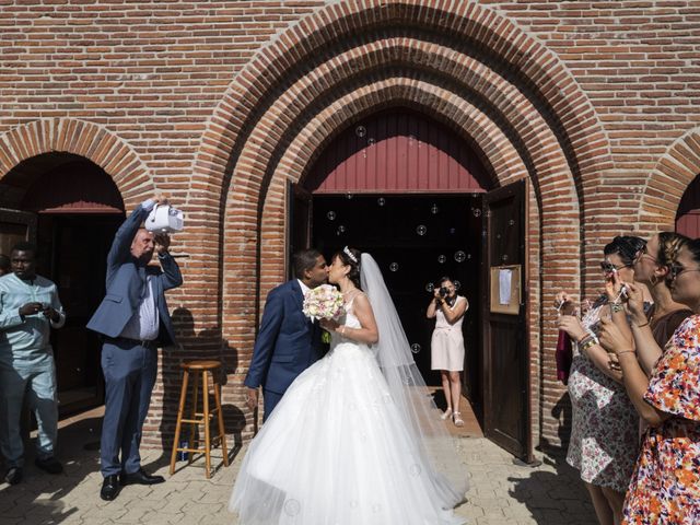 Le mariage de Etienne  et Lucile  à Léguevin, Haute-Garonne 4